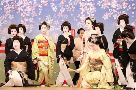 歌舞伎（日本典型的民族表演艺术）_摘编百科