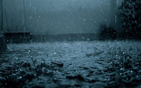 形容大雨的诗句 描写大雨的诗句精选_知秀网
