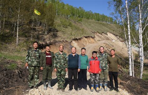 自治区地矿局、新矿集团、蒙古能源公司签订三方战略合作框架协议