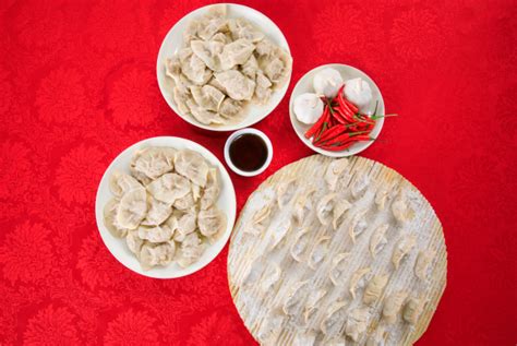 煎饺掌握这3个小技巧，做出的煎饺外酥里嫩，比水饺都好吃|煎饺|饺子|小技巧_新浪新闻