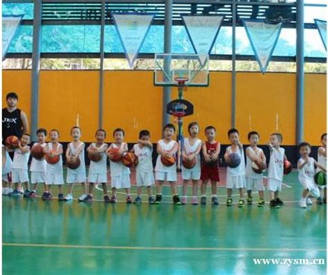 学校相册-青岛青少年篮球俱乐部