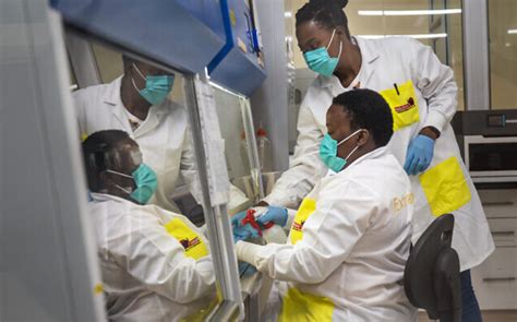 南非科学家：奥密克戎毒株致重症率低 疫情防控仍存巨大挑战_手机新浪网