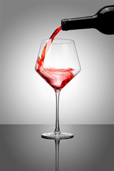 白酒杯 玻璃瓶 红酒杯|摄影|产品摄影|义乌尚意文化传媒 - 原创作品 - 站酷 (ZCOOL)