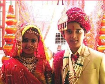 印度集体童婚：最小新娘年仅7岁(图) _胶东在线教育频道