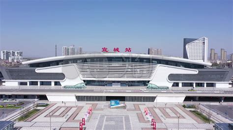 广州狮岭国际皮革皮具城是全国最大皮具原辅材料集散地_53货源网