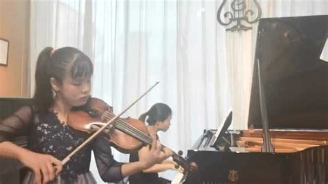 小提琴《苗岭的早晨》_腾讯视频