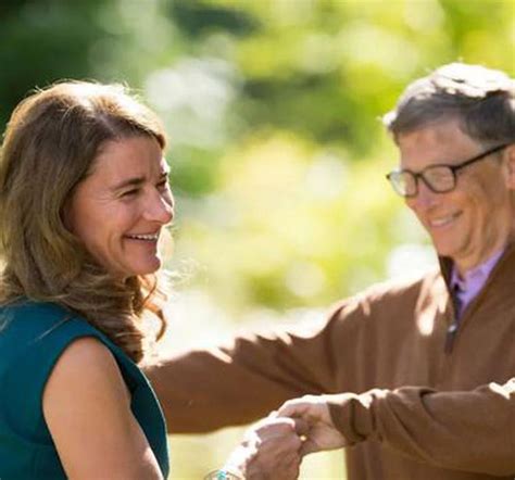 人物|专访比尔·盖茨：他和前妻如何以200亿美元善款成为了全球最大的捐赠者？ 专访比尔·盖茨：他和前妻如何