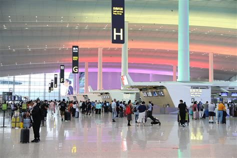虹桥出入境航班恢复“满月” 东航精心迎接复航后首个“五一”-中国民航网