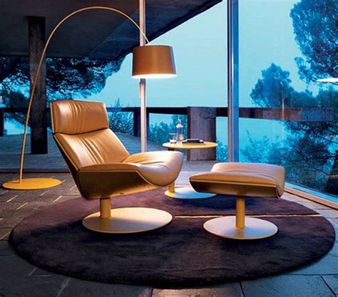 Marc Sadler设计：Kara休闲椅 - 设计之家