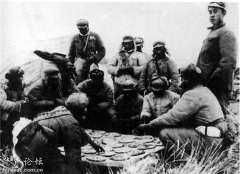 1950年8月，解放军61师进驻温岭剿匪。到1951年底，温岭共清剿土匪3874人，其中有2398人改过自新。