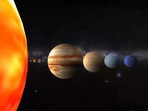 气态行星有哪几个，八大行星中就有4个/距离太阳最远_小狼观天下