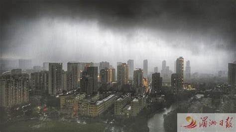 风起云涌 暴雨如注 昨晚莆田再迎强对流天气 - 综合新闻 - 东南网
