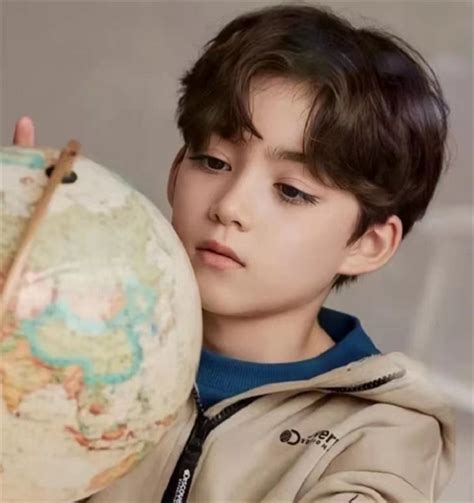 非主流混血男孩头像