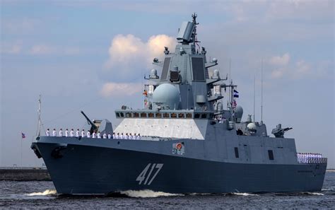 中国海军有26艘053H护卫舰，最大舰龄43年，为何还没彻底退役？