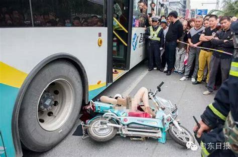 南通 | 女子被出租车开门撞倒遭碾死 涉事司机被刑拘_江苏频道_凤凰网