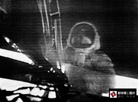 1969年人类第一次登陆月球影像资料！