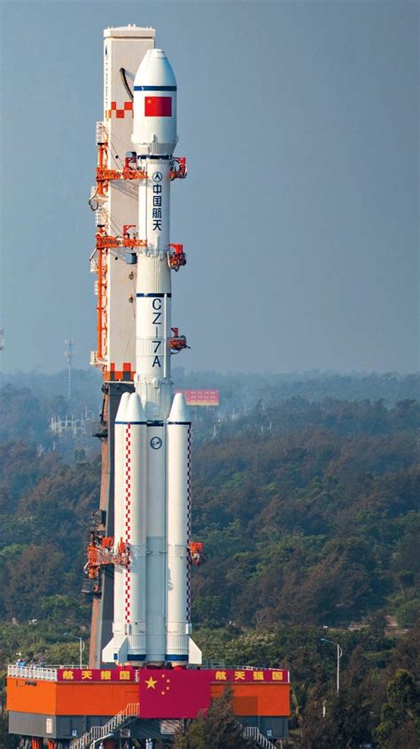中国天舟二号货运飞船与长征七号遥三运载火箭组合体已转运至发射区|ZZXXO