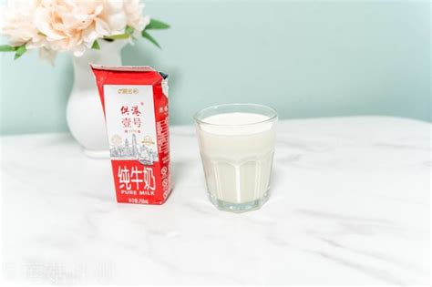 晨光牛奶甜牛奶乳饮品饮料250ml*6六连包常温早餐奶日期新鲜_虎窝淘