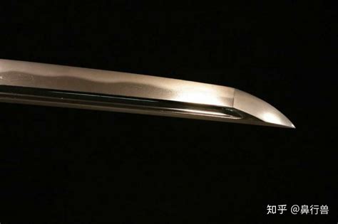 世界三大名刀之一日本武士刀的摆放及佩戴礼节简述|刀柄|武士刀|刀鞘_新浪新闻
