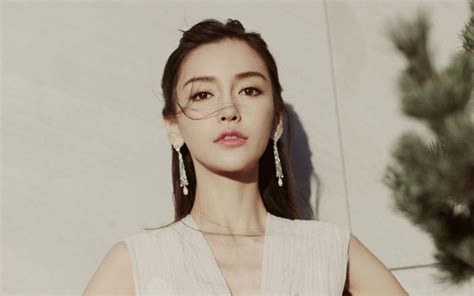 Angelababy的脚图片