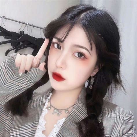甜美女生头像真人高冷版