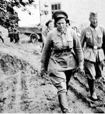 苏联女狙击手4年击毙700余德军(组图)|德军|士兵_凤凰资讯