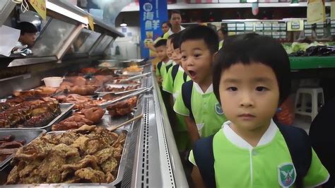 幼儿园老师学生、体验超市购物生活上集_腾讯视频