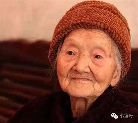 世界最长寿男性 112岁日本老人获吉尼斯纪录认证