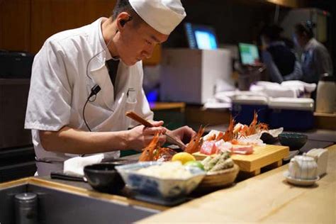 日式料理三文鱼海报图片下载 - 觅知网