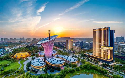 光谷国际人才港·武汉未来科技城青年社区项目一期、二期项目规划方案调整批前公示_新线路