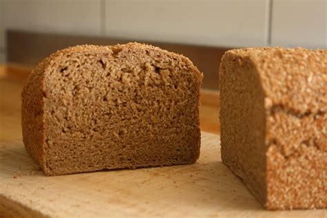 制作全麦面包全部用全麦粉可以吗-做全麦面包全麦面粉和高筋面粉的最佳比例是多少？