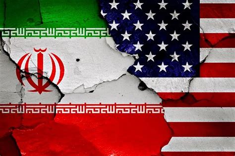 美国对伊朗实施新制裁 伊朗回击:将不计代价报复_凤凰资讯