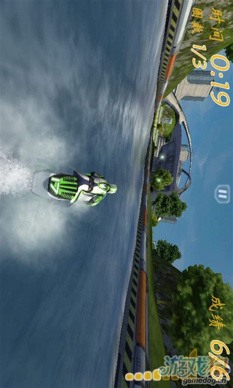 激流快艇竞速游戏1.1免费版-东坡下载