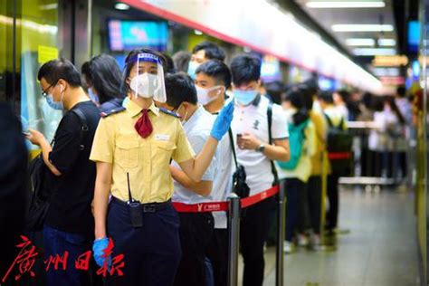 深圳地铁第一时间启动防洪应急预案--政务要闻