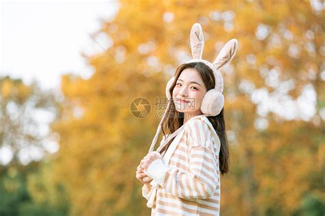 女生头像温柔兔耳朵