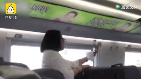 女子在高铁大声直播被投诉，狂飙日语怼乘警：我要是有素质就去坐飞机了…(含视频)_手机新浪网