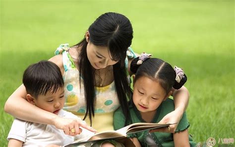 读《儿童和家庭阅读报告》有感之亲子共读-小花生
