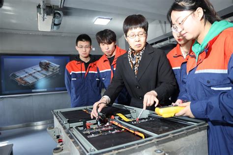 福州万通：新能源汽车发展的“黄金时代”，正需要技术人才的加入！-贵州网