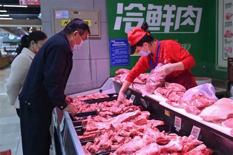 2018年中国肉制品行业销售额及上游猪价走势分析 （图）_观研报告网