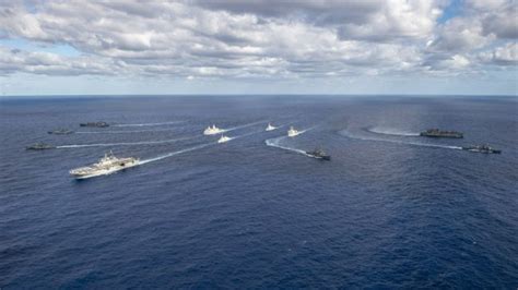 美澳日韩加五国海军在珊瑚海联合军演_军事_中华网