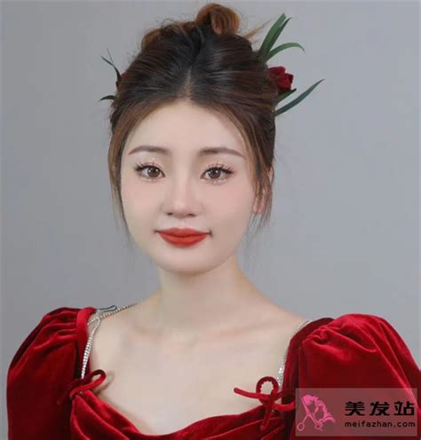 订婚发型甜美女生头像