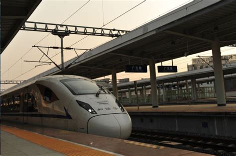 端午假期四川广元火车站预计发送旅客超15万人次 恢复到2019年同期水平 - 封面新闻