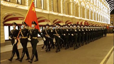红场阅兵，中国军人来了！_凤凰网资讯_凤凰网