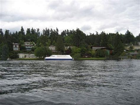 家家有游艇 揭秘美国西雅图的富人区_旅游频道_凤凰网