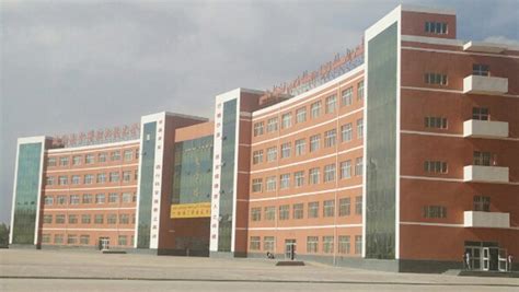 学院在阿克苏技工学校、疏勒县技工学校再设分校-新疆交通职业技术学院