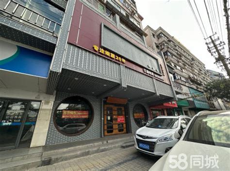 南昌红谷中大道沿线户外广告牌匾-商业橱窗规划设计