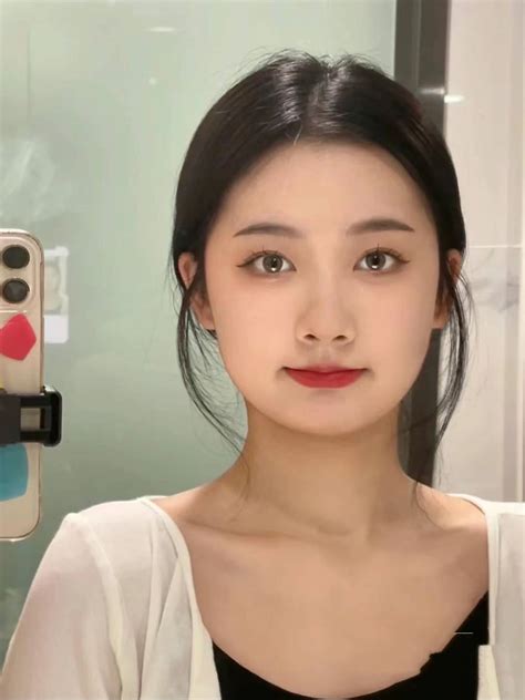 苹果脸图片