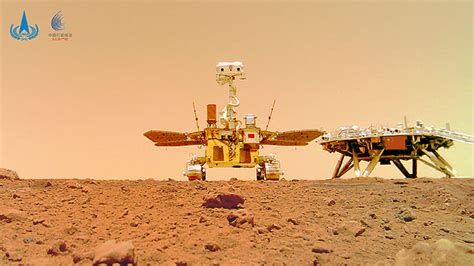 天问一号着陆火星首批科学影像图公布 我国首次火星探测任务取得圆满成功