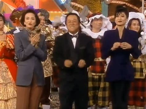 92年TVB台庆近百位明星联唱，看看你认识几个，这阵容真的再也看不到了_腾讯视频