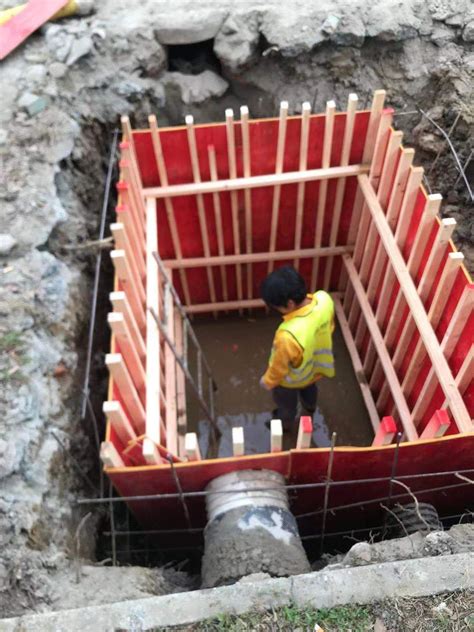 后勤在行动|学校教学区给水管道完成施工改造-哈尔滨石油学院